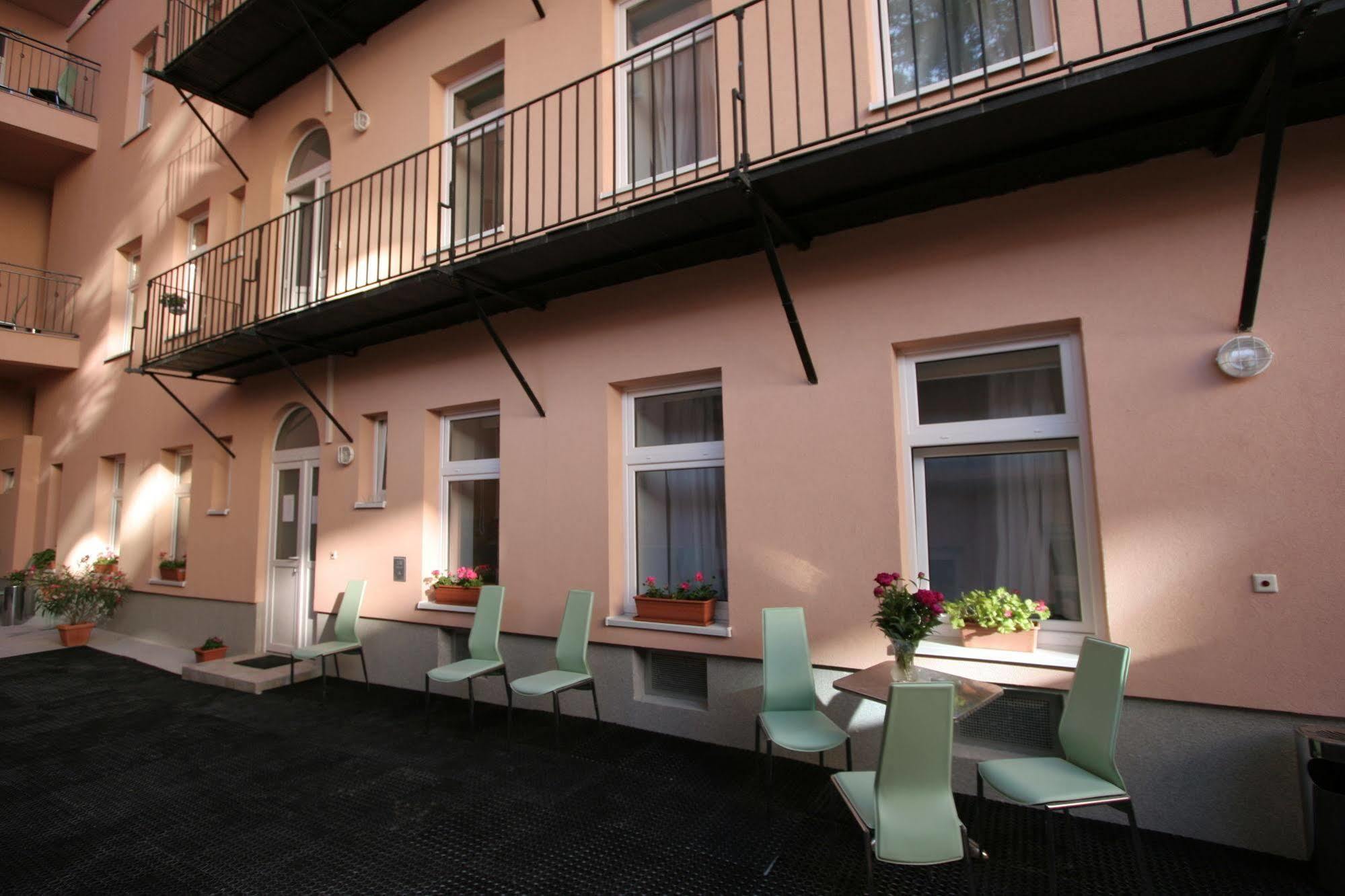 Margareten Long Stay Apartments Viena Exterior foto